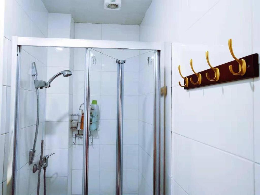 Cozy Rooms With Share The Bathroom And Kitchen 브뤼셀 외부 사진
